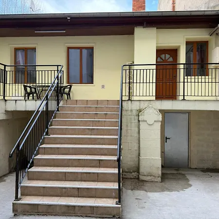 Face A La Gare - Espace Nuit Prive 1 Roanne